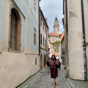 Walking sexy in Cesky!😊