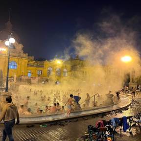 The bath houses in Budapest were a highlight 👌🏽